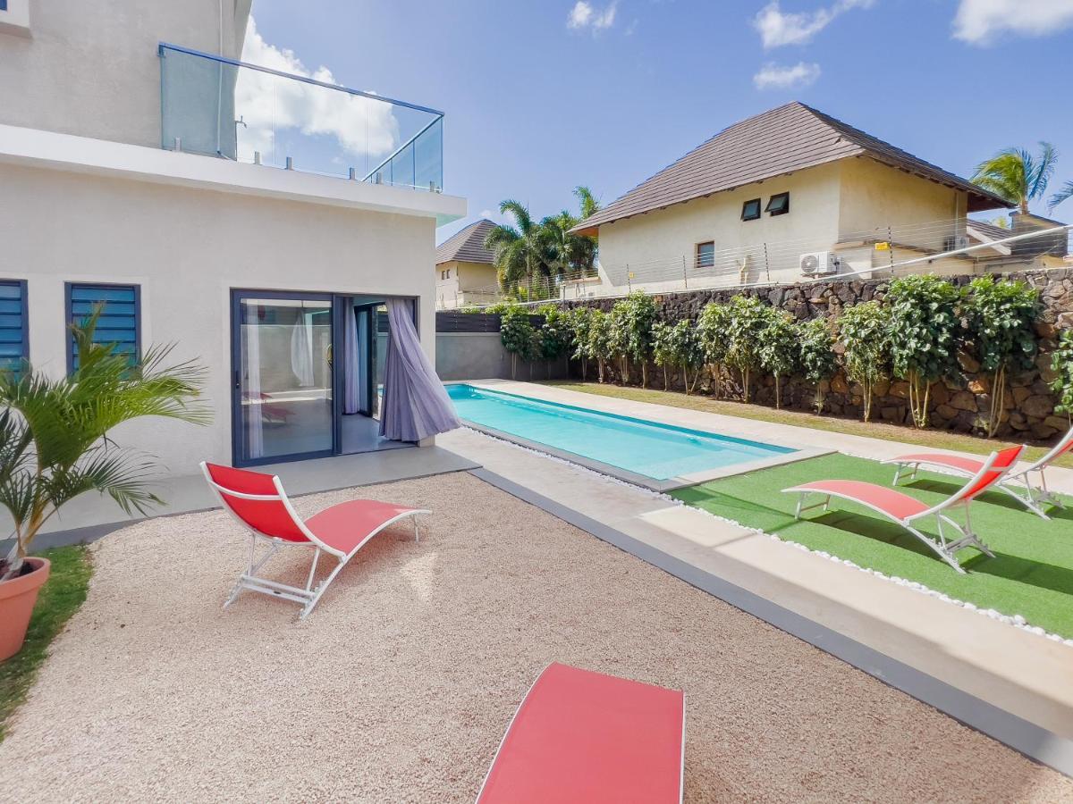 Spacious 4 Bedrooms Villa With Infinity Pool 그란데 바이예 외부 사진