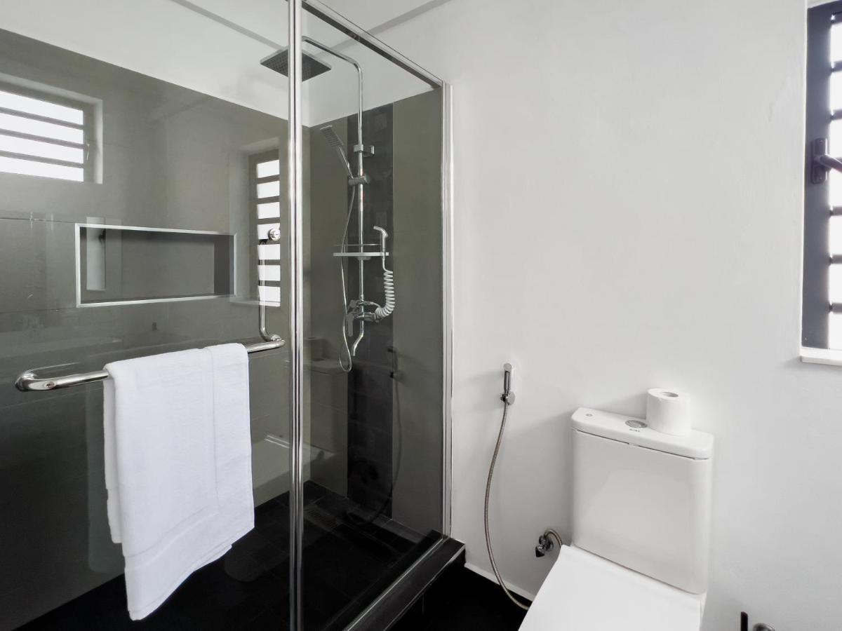 Spacious 4 Bedrooms Villa With Infinity Pool 그란데 바이예 외부 사진